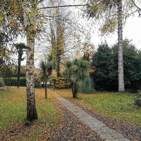Pleasant With Garden Isigny-le-Buat