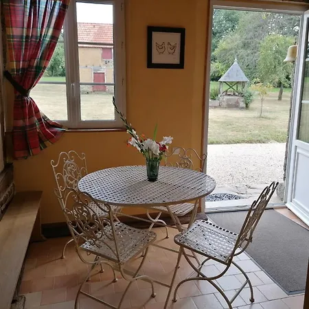 Prázdninový dům Peaceful Countryside Isigny-le-Buat