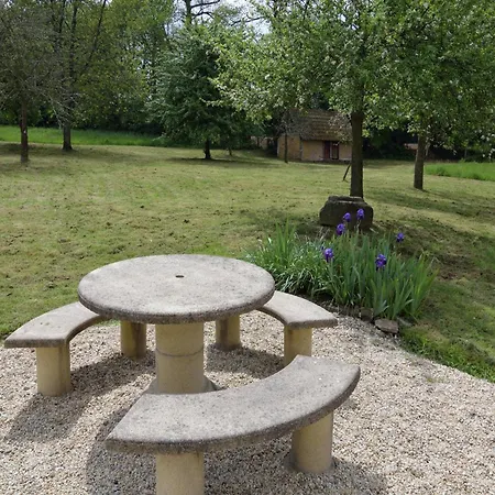 Feriehus Peaceful Countryside Isigny-le-Buat