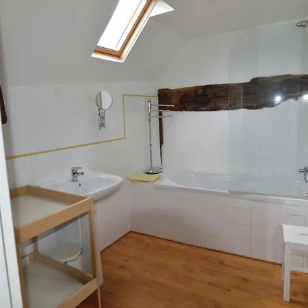 Peaceful Countryside Isigny-le-Buat