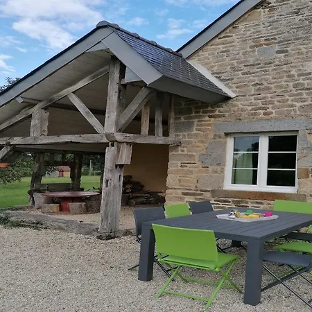 Peaceful Countryside * Isigny-le-Buat