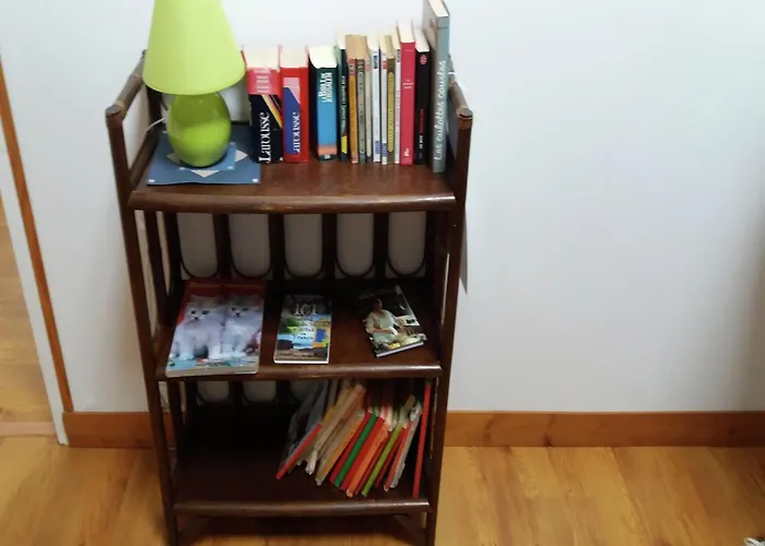 Peaceful Countryside Isigny-le-Buat